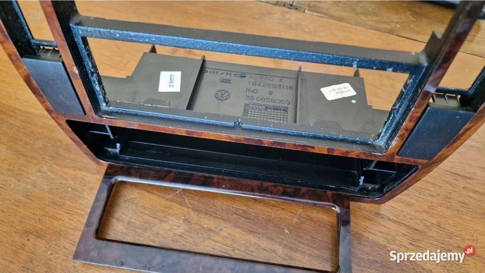 Ramka dekor Passat b5 drewno 3B0858069 osobowe Deski rozdzielcze, konsole Bolechowo-Osiedle