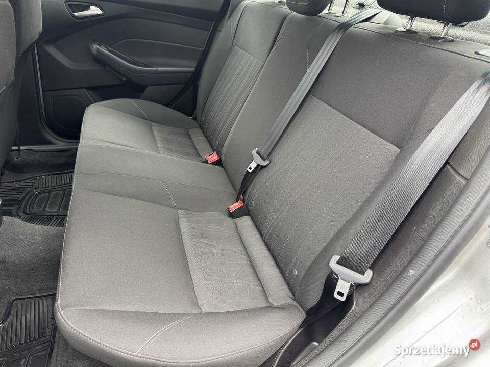 Ford Focus MK3 20 Automat Sedan serwisowany w ASO mazowieckie Warszawa