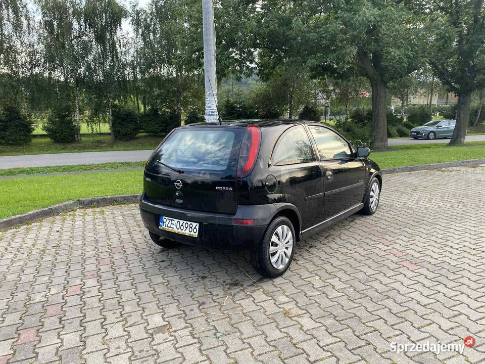 Opel Corsa 10 benzyna Lutcza sprzedam