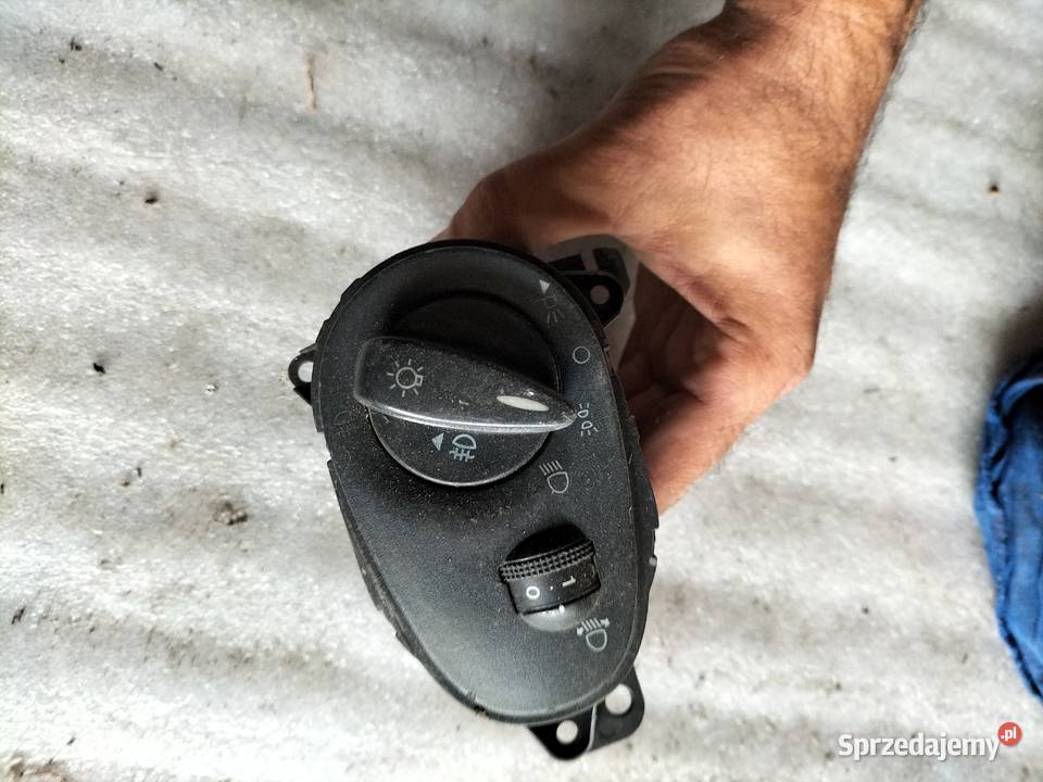 WŁĄCZNIK PRZEŁĄCZNIK ŚWIATEŁ FORD FOCUS MK1 Kamień-Kolonia