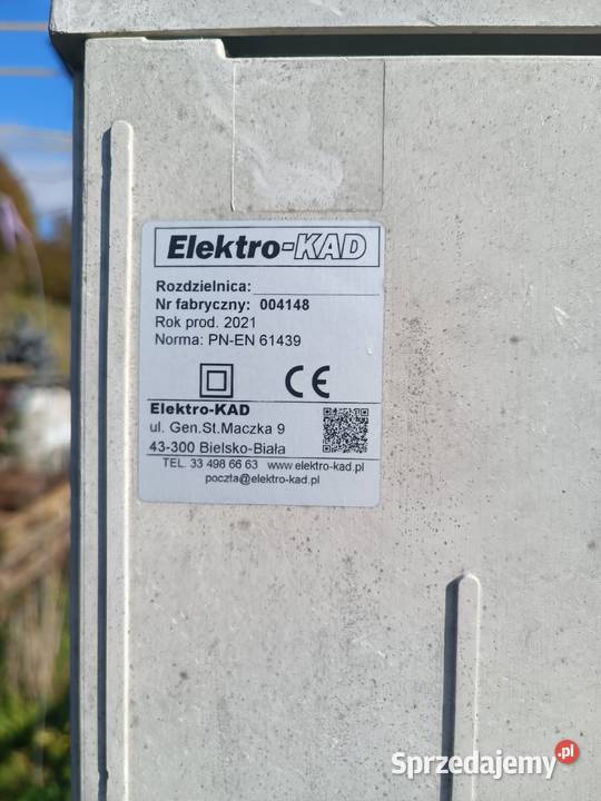 zewnętrzna szafa rozdzielcza elektr wyposazona w