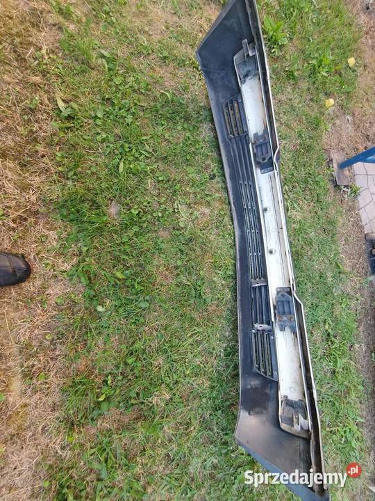 Sprzedam zderzak przedni do Mercedesa 126 sklasa