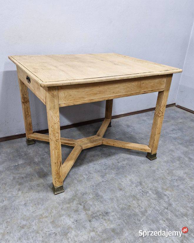 Dębowy Rozkładany Stół Międzywojenny AntykiMarki Marki sprzedam
