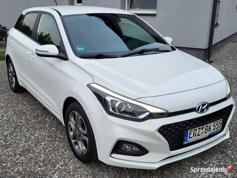 Hyundai i20 12 benzyna 85Yes Gold świętokrzyskie Ostrowiec Świętokrzyski