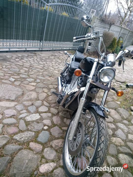 Suzuki Intruder VS 800 B stan