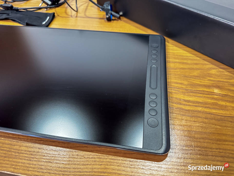 Tablet graficzny Huion Kamvas Pro 16 akcesoria sprzedam
