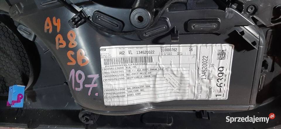Boczek tapicerka drzwi Audi A4 B8 Lewy przód osobowe Włoszczowa