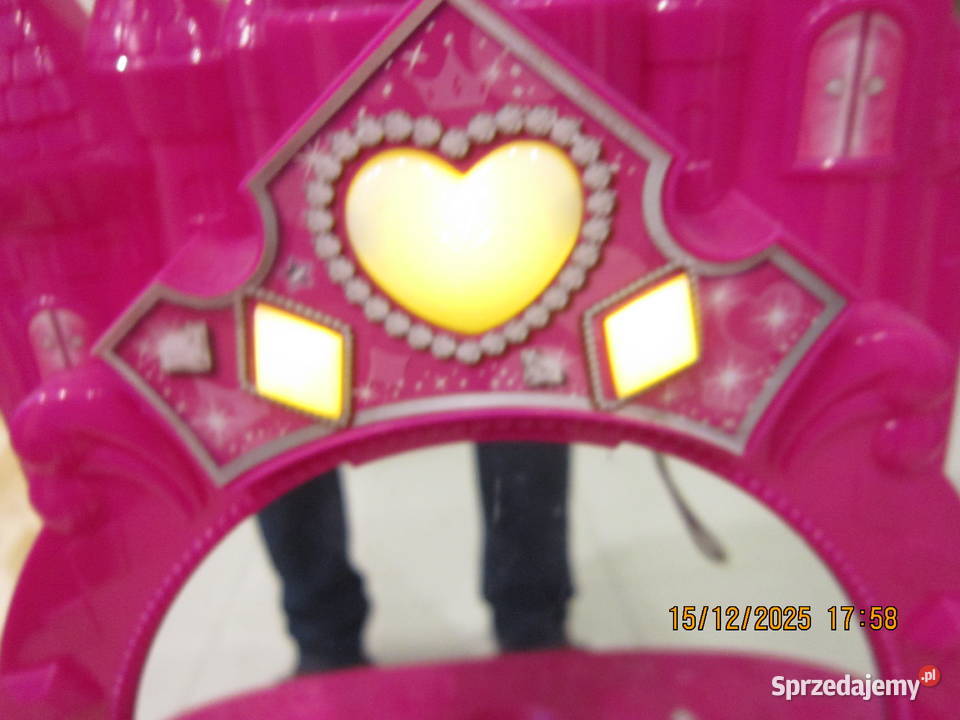 Toaletka małej księżniczki