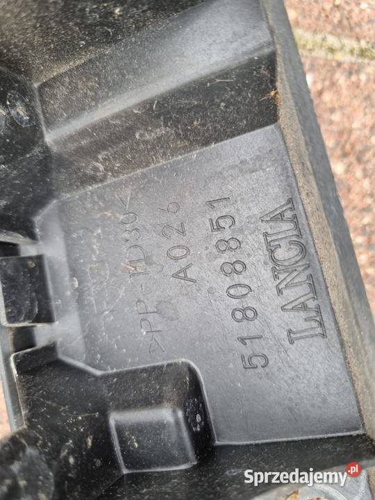 ŚLIZG ZDERZAKA TYŁ LANCIA DELTA III 51808851 wielkopolskie