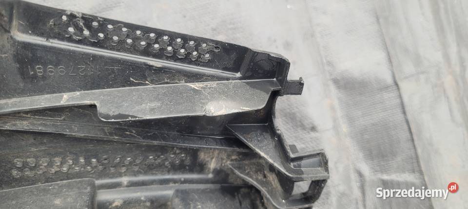 ŚLIZG ZDERZAKA PRAWY PRZÓD MERCEDES W247 AMG Ruda Śląska sprzedam