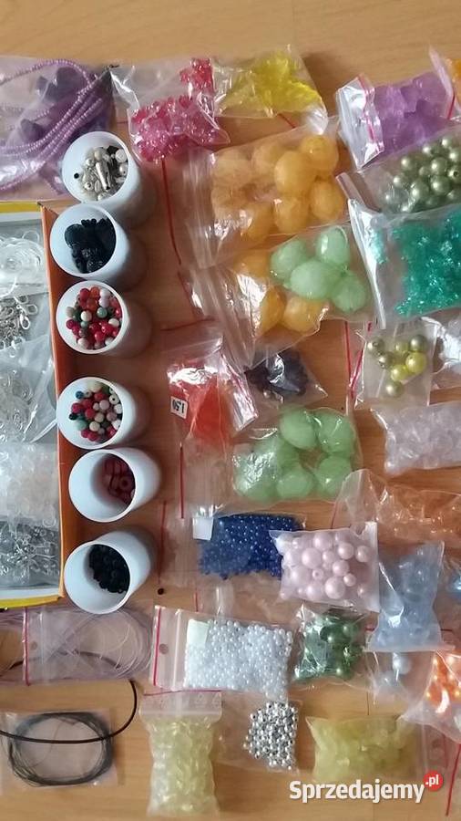 Koraliki i inne elementy do tworzenia biżuterii Dla kobiet Wrocław sprzedam