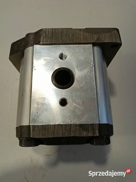 Pompa podnośnika Zetor Płock