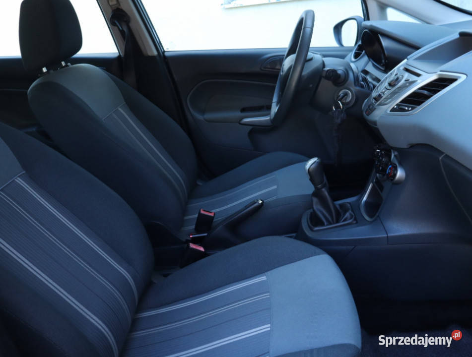 Ford Fiesta 125 Piaseczno sprzedam