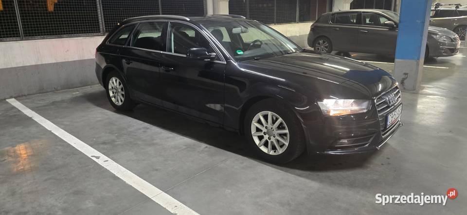Audi A4 B8 liftingu silnik 20 TDI 177 hak Rok produkcji 2012 sprzedam