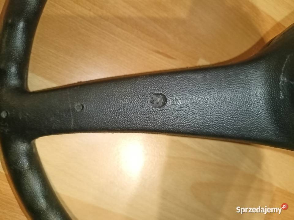 Fiat 126p Kierownica z Klaksonem FIAT Kompletna osobowe Kierownice