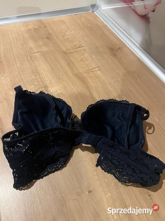 Piękny duży niebieski stanik koronkowy 90D Inna marka Gdańsk