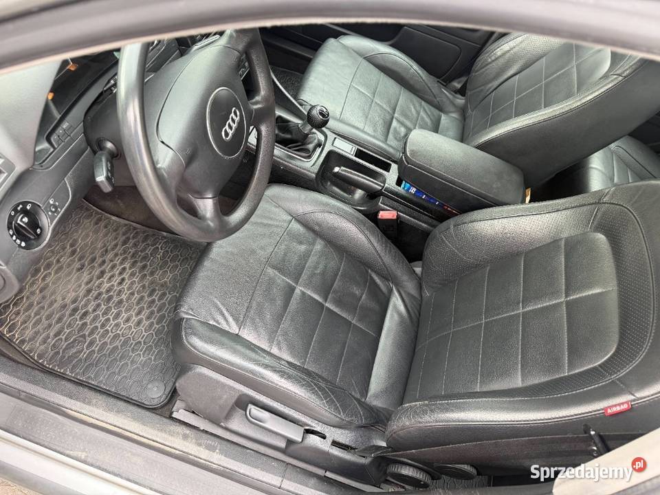 Audi A4 B6 Bezwypadkowy Skóra Climatronic Hak pełny VAT mazowieckie Wołomin