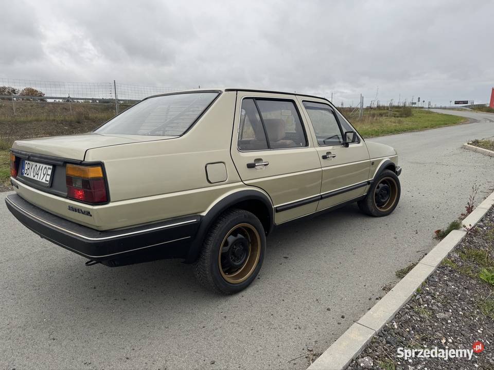 VW Jetta GL 1986 19 TD AAZ Zdrowa Blacha Brązowy 370000km kujawsko-pomorskie Świecie