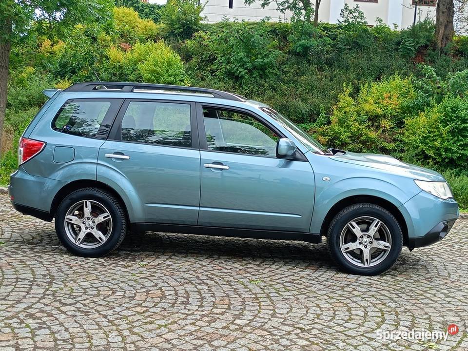 Ładne Subaru Forester 20D Boxer4x4Salon 207000km Forester Motoryzacja Gostynin