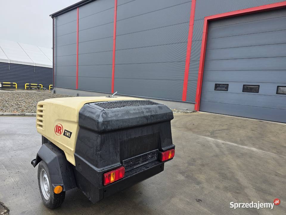 Kompresor sprężarka śrubowa przewoźna DOOSAn 741 dolnośląskie