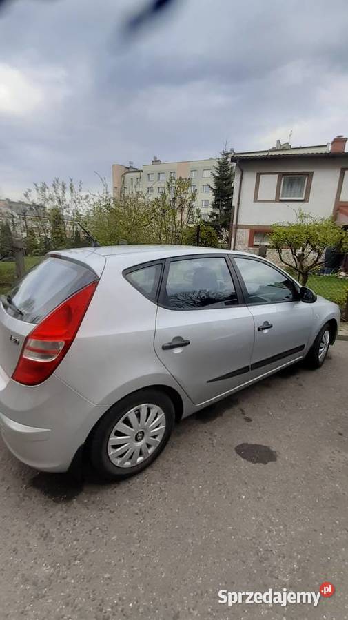 Hundai I 30 sprzedam bniski przebieg 131000km 30 Zabrze