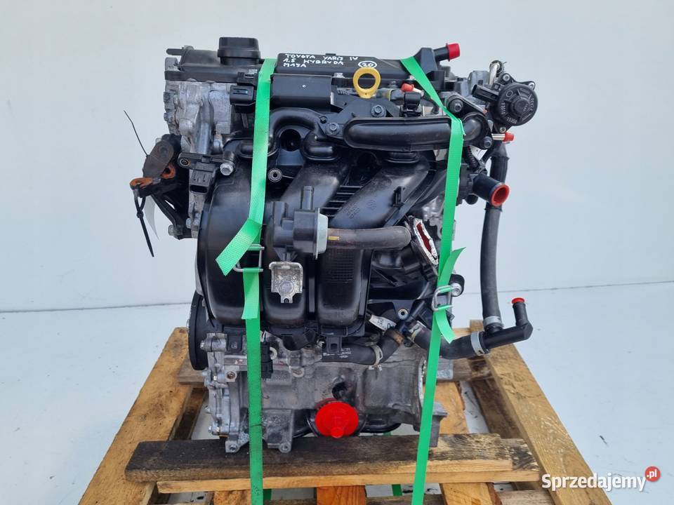 SILNIK Toyota Yaris IV 15 16V HYBRYDA 116 Rudka