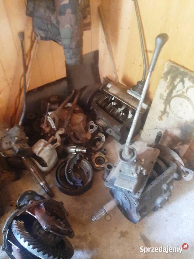 Pół oś star 660 krótką z długim frezem ciągnik Brzozów