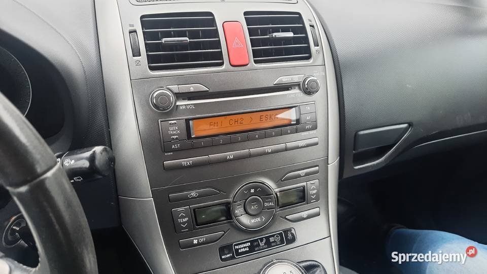 Toyota Auris 2009r 133 benzyna kolizji