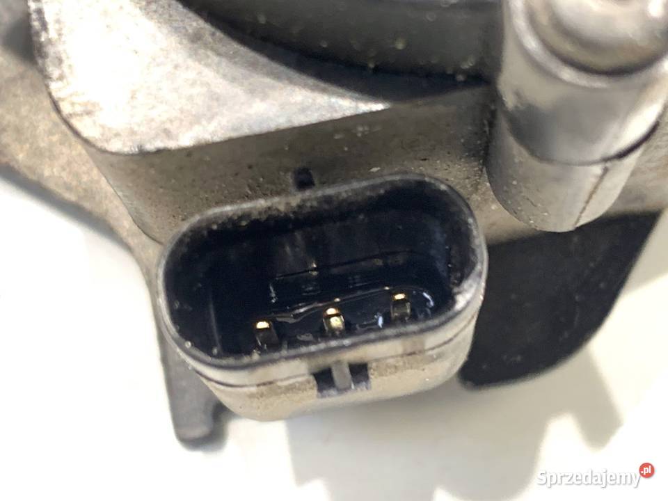 DODATKOWA POMPA WODY AUDI A6 C7 079965561 40 605 osobowe