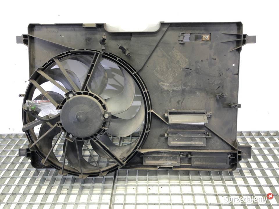 WENTYLATOR CHŁODNICY FORD FOCUS III 16 105
