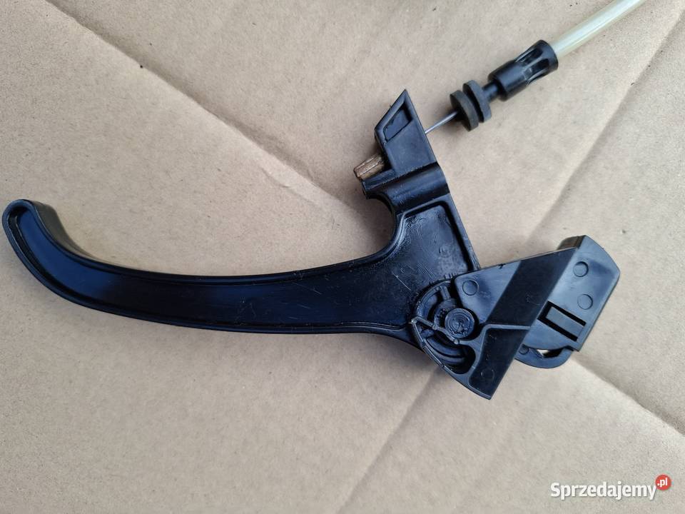 Dźwignia i zamek pokrywy bagażnika maski Fiat opolskie