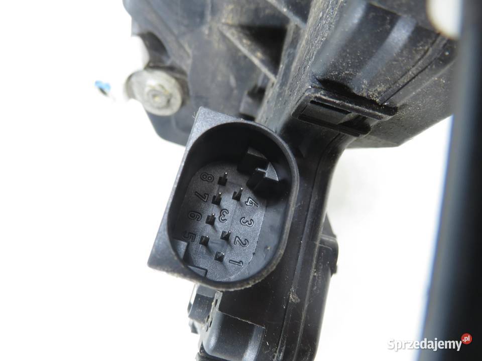 ZAMEK LEWY PRZEDNI BMW 3 E46 Touring