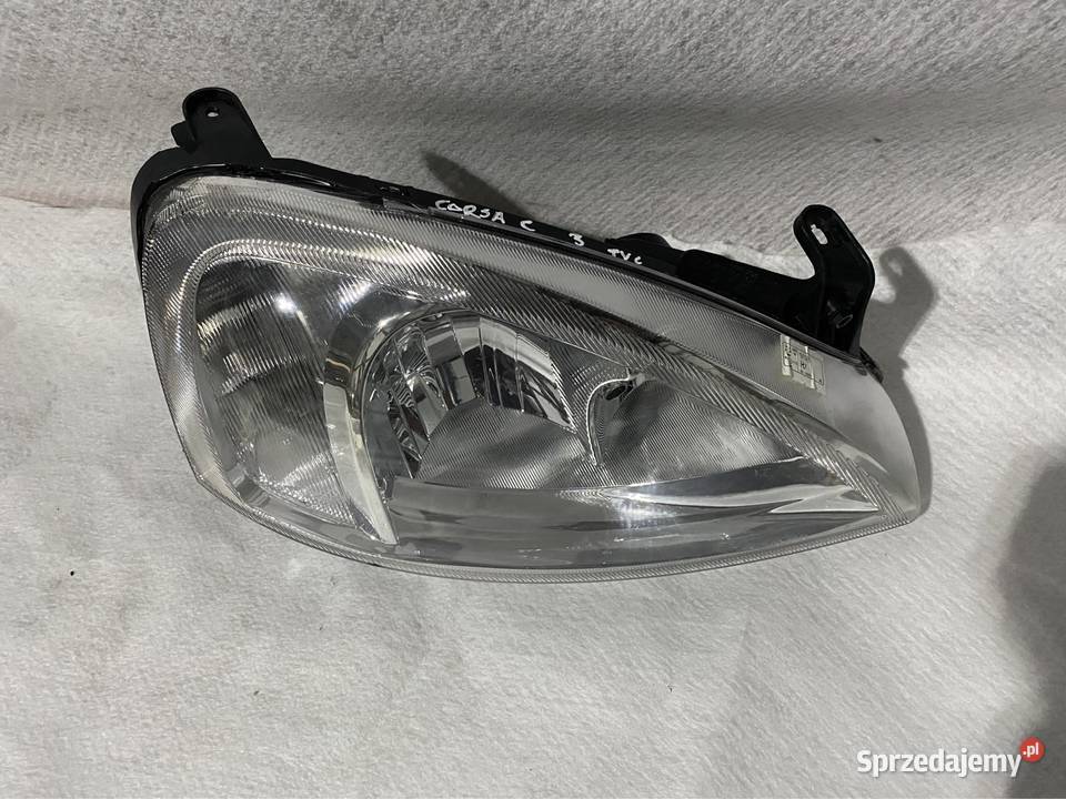 Lampa prawa Nowa Opel Corsa c combo c Jasienica