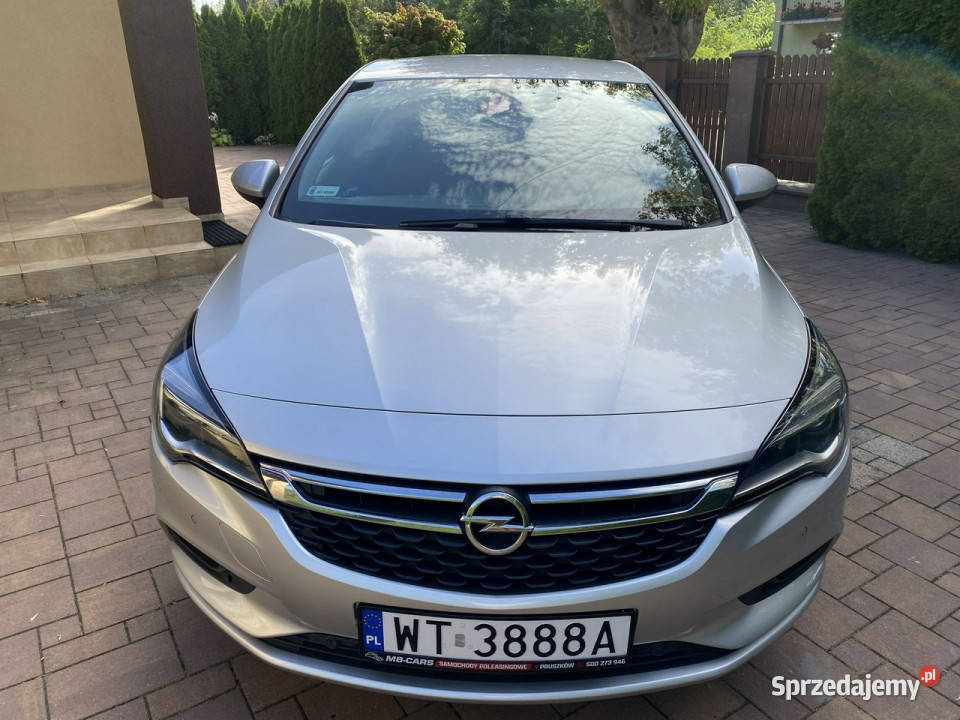 Opel Astra K 20152021 srebrny Pruszków