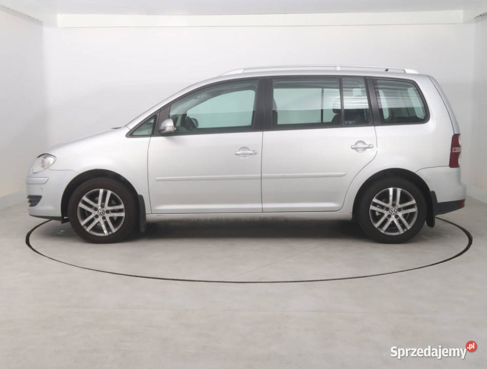 VW Touran 14 TSI MPV dolnośląskie Bielany Wrocławskie
