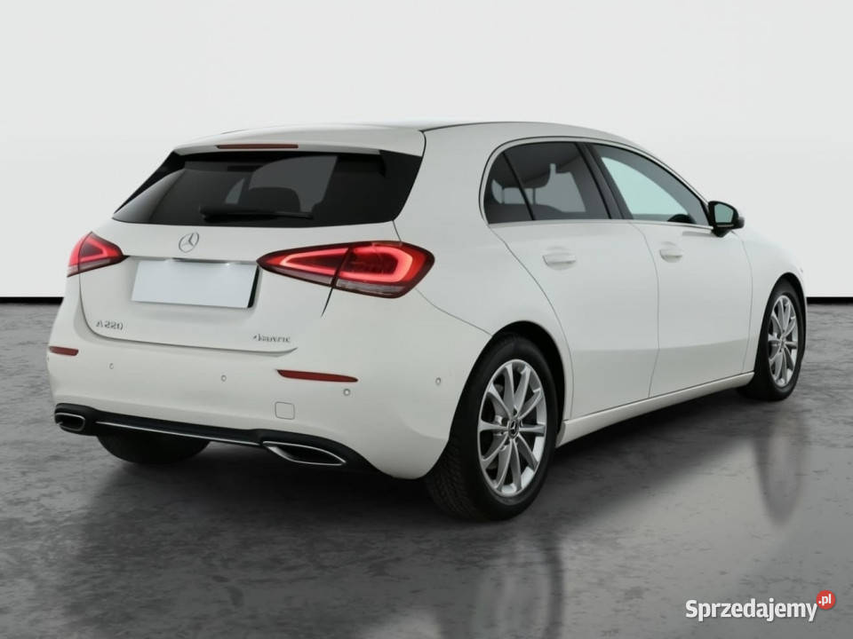 Mercedes A A 220 4MATIC czujnik martwego pola
