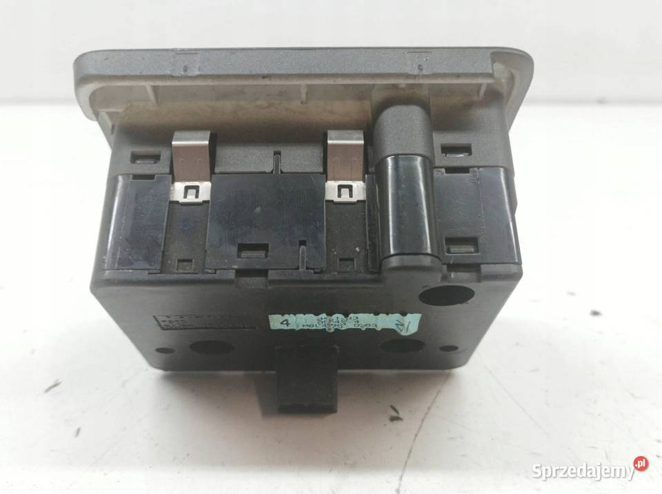 PRZEŁĄCZNIK ŚWIATEŁ 9441233 Volvo S60 I 20002009 Rok produkcji 2002