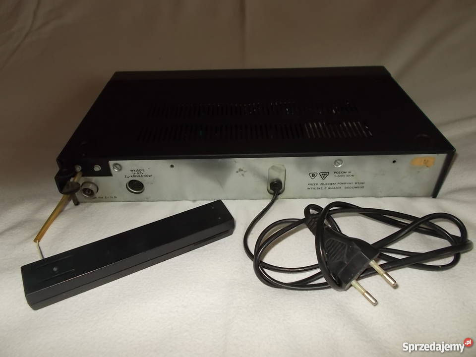 Zestaw UNITRA tuner T3015 deck M3016 na części Poznań