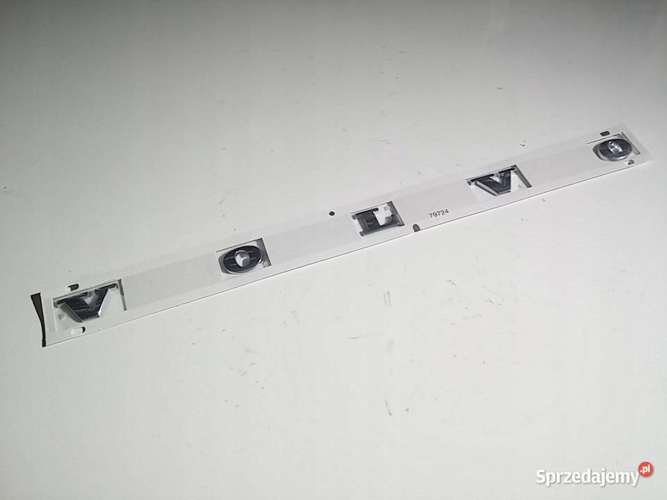 VOLVO S60 emblemat na tylna klape 30796589 OE Bielany Wrocławskie