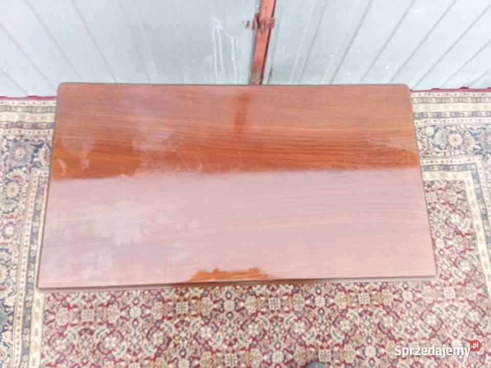 Stolik sprzedam Borówno sprzedam