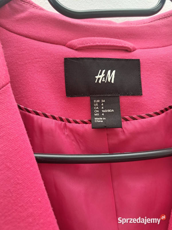 Fuksjowa marynarka HM rozmiar 34 elegancka i pomorskie Trąbki Wielkie