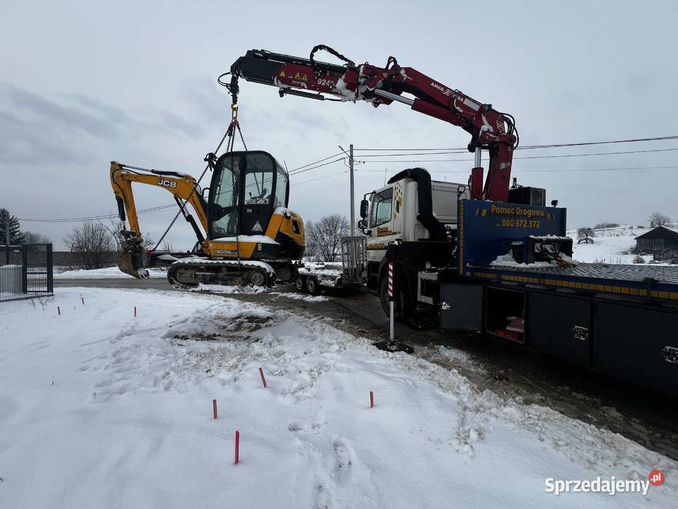 Usługi HDS Transport maszyn Gdów