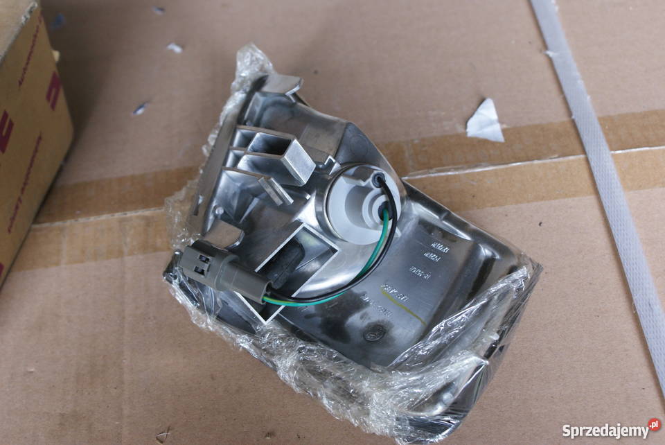 KIERUNKOWSKAZ LEWY BIAŁY NISSAN PRIMERA NOWY osobowe Białobrzegi