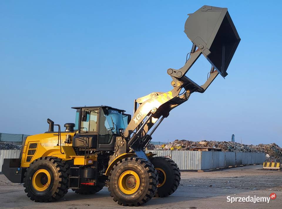 BETON Ładowarki kołowa XCMG XC958 opolskie