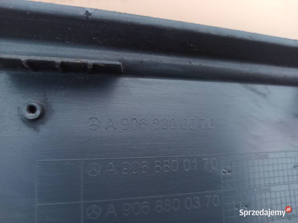 MERCEDES SPRINTER W906 ZDERZAK PRZÓD PRZEDNI Bieleń