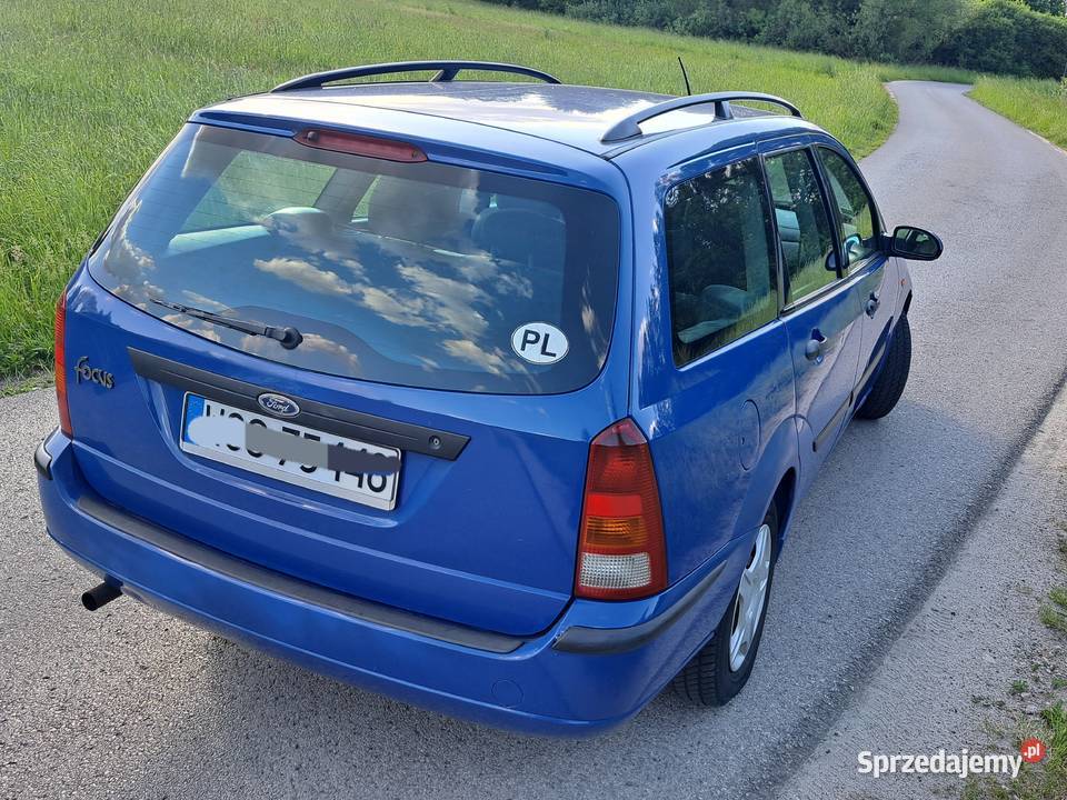 Sprzedam Forda Focusa 16 benzyna 2004r