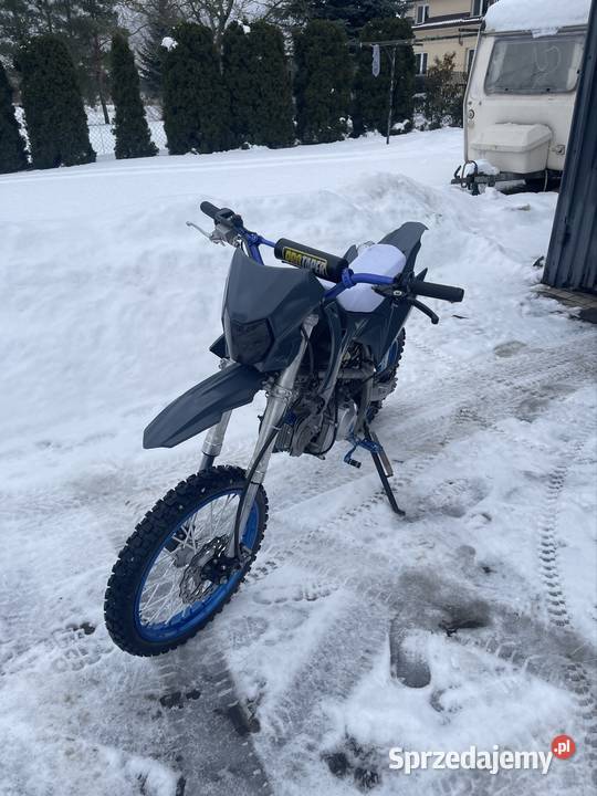 Cross 125140 Nowy Dwór Mazowiecki