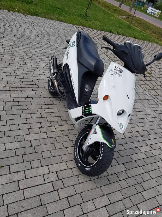 Malaguti F12 Racing metalic mazowieckie Łochów sprzedam