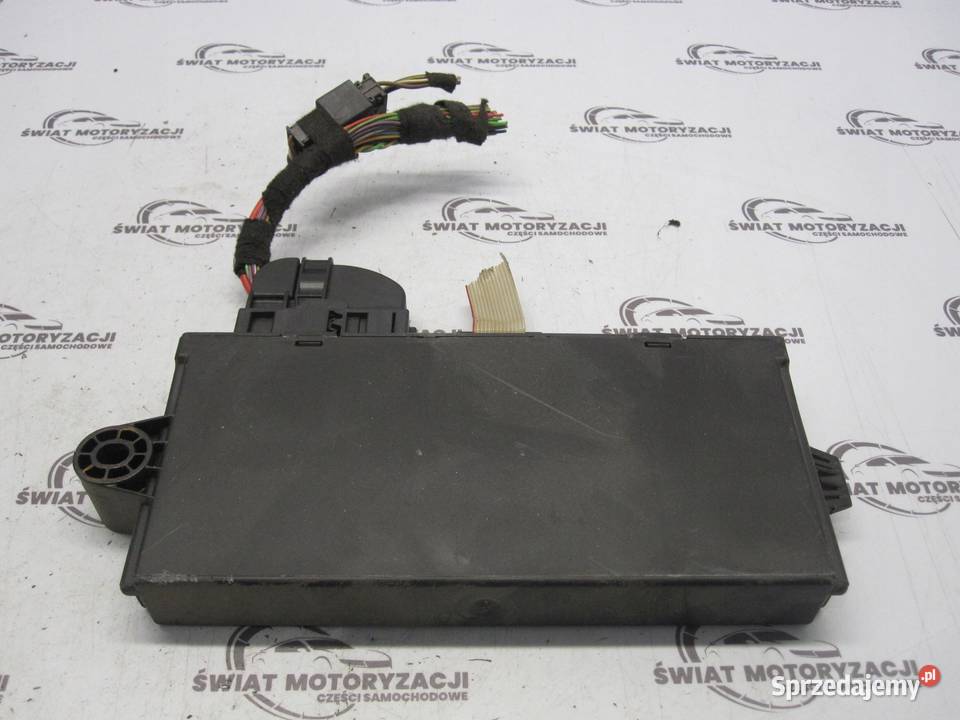 BMW E91 LIFT 11r sterownik CAS 9237047 osobowe Motoryzacja