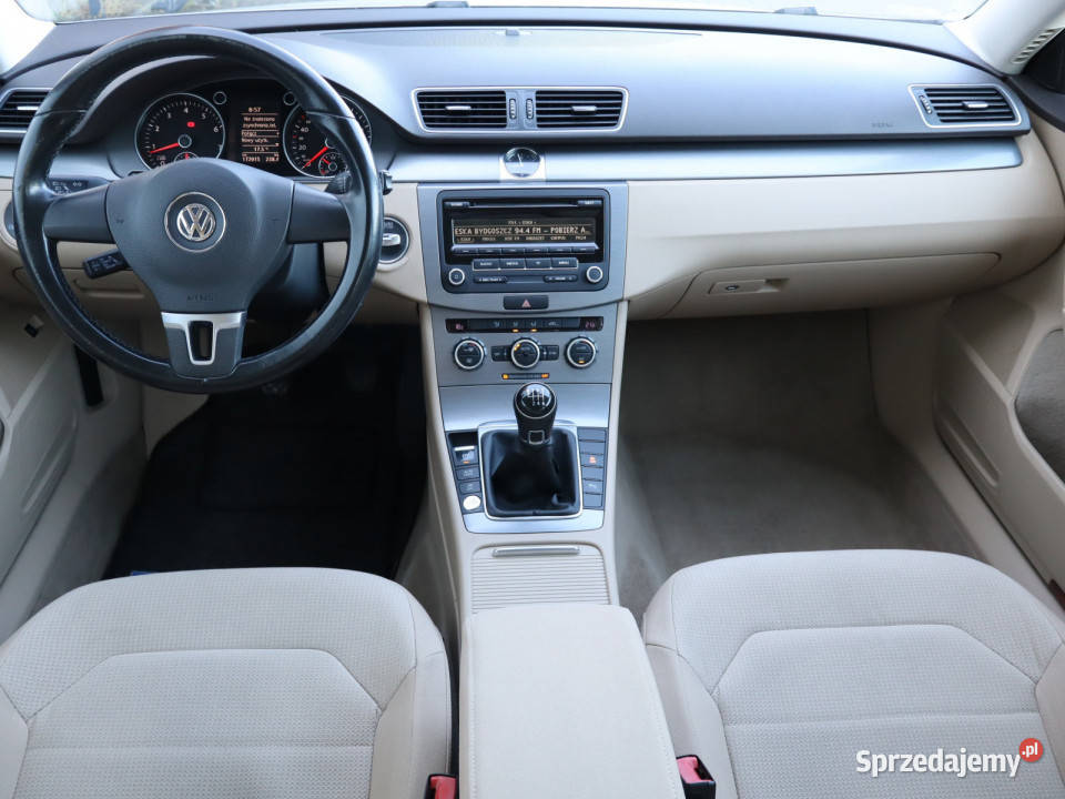 VW Passat 14 TSI manualna